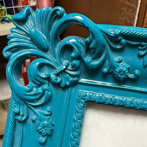 Cynthia Rowley Vintage-Style, 5x7, Teal Blue, Ornate Picture Frame - Picture 2 of 4
